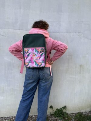 Plecak FLy BOX Hawajski vibe wersja Pocket na zielonej bazie