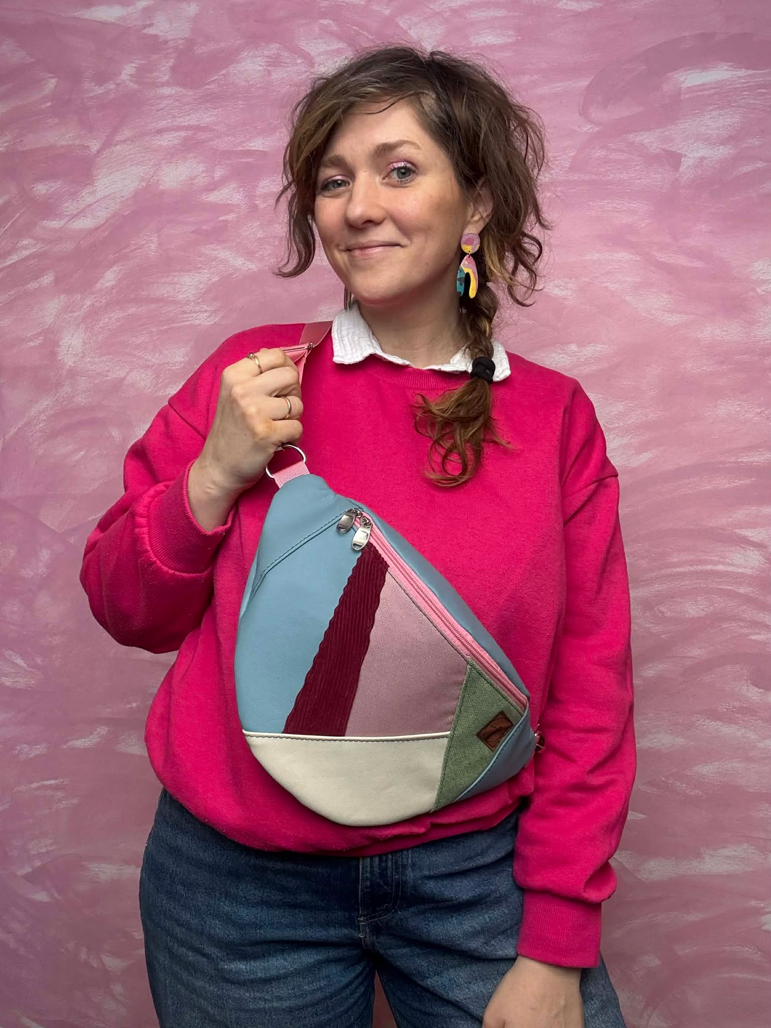 Nerka baggy Skrawkowiec 951 z bordo sztruksami