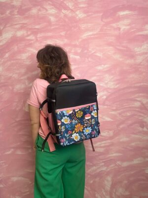 Plecak FLy BOX bajeczne kwiatki 40/30/20