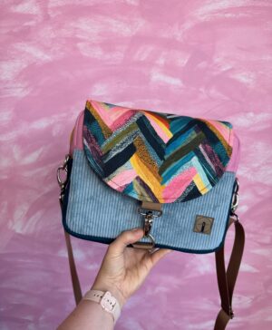 Box a5 z klapką wzorek zygzak