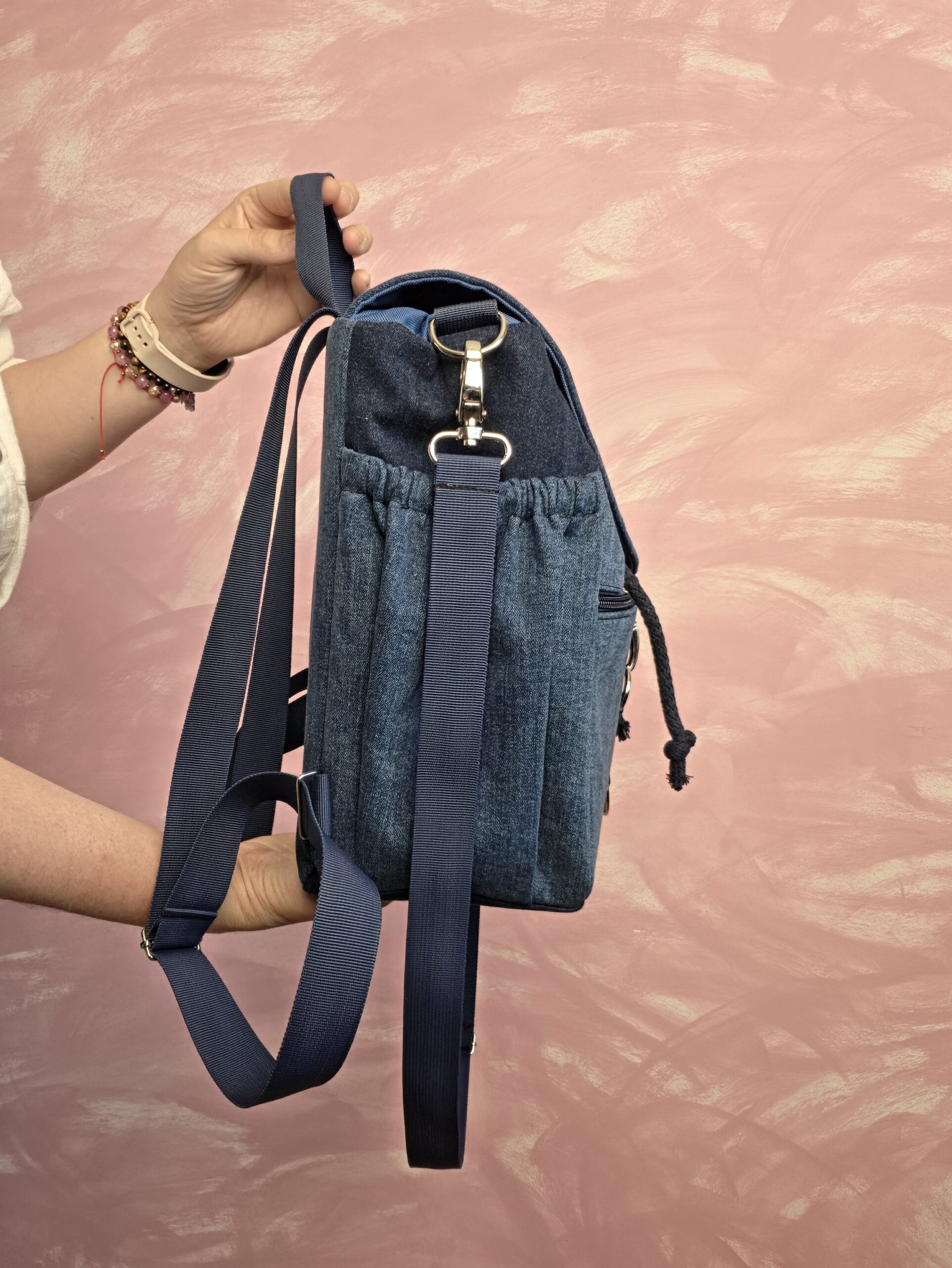 Plecak Klapkowiec mini 2w1 jeans recykling - obrazek 2